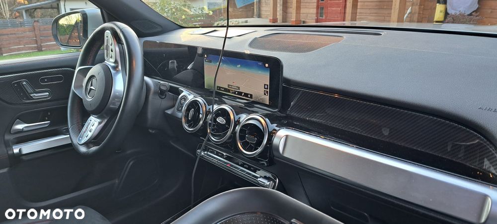 Mercedes-Benz GLB 200 4-Matic AMG Line 8G-DCT - 6