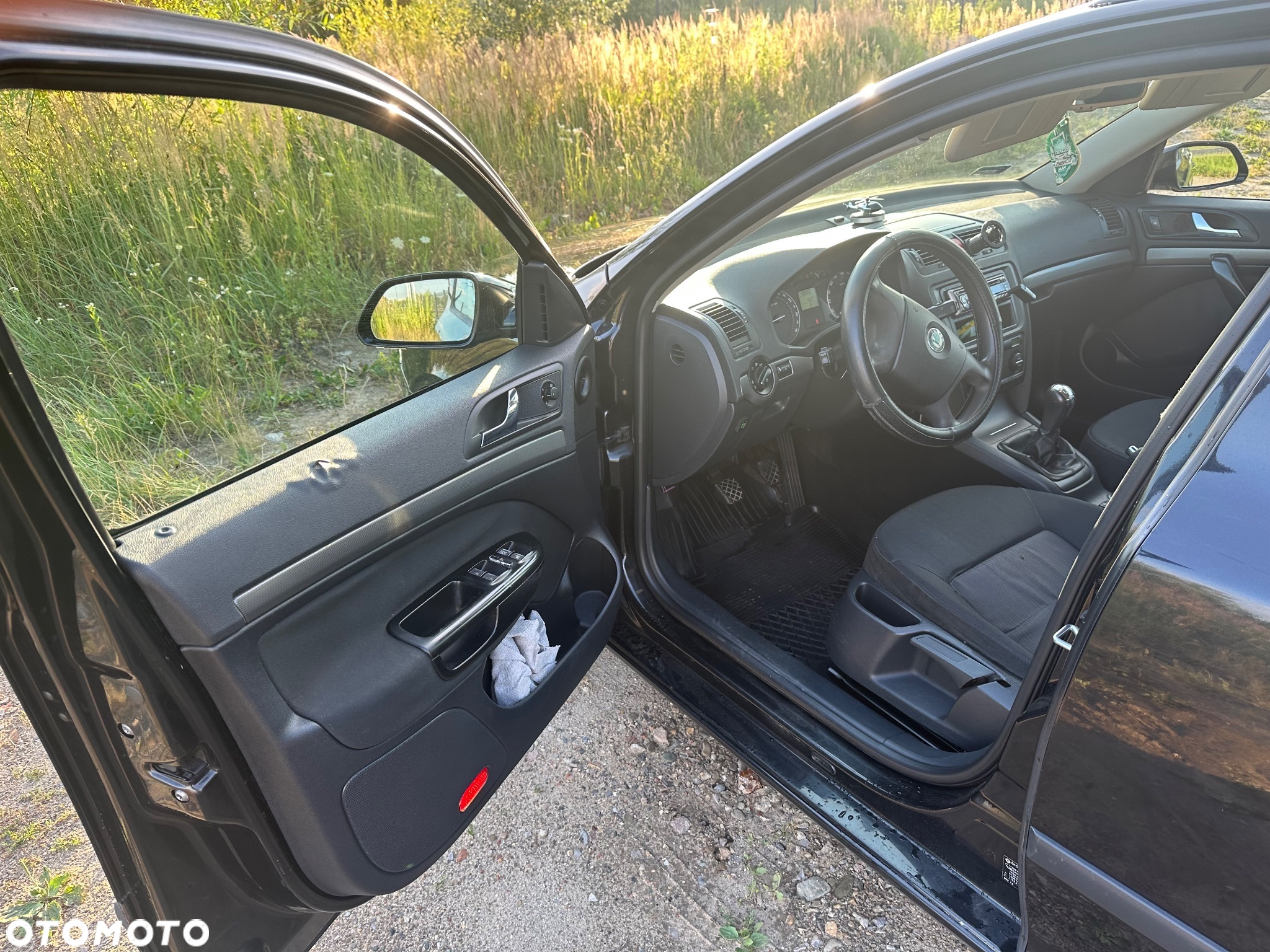 Skoda Octavia 1.6 - 6