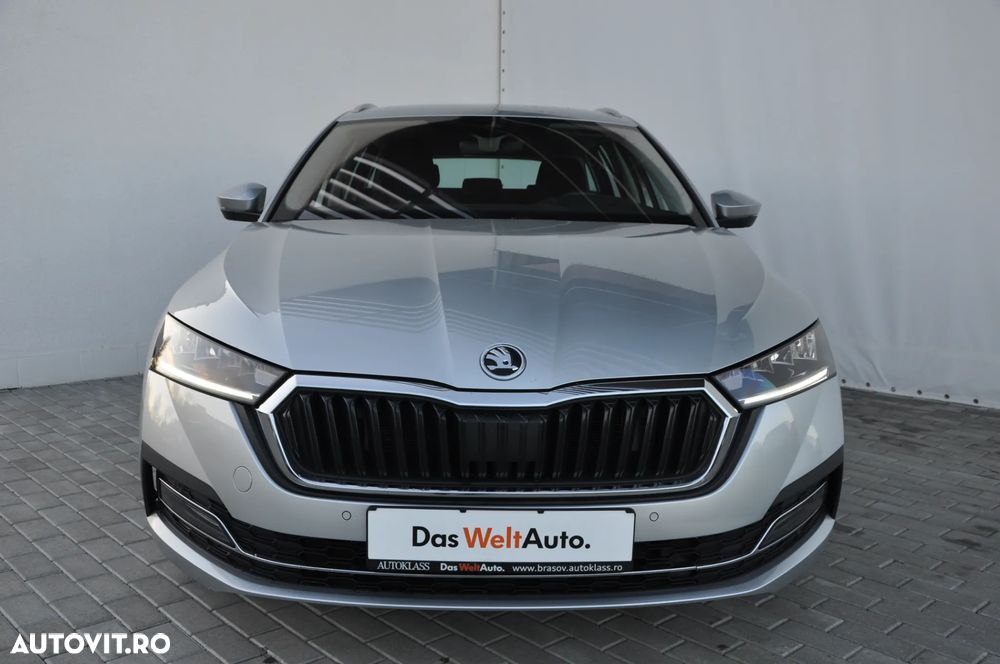 Skoda Octavia Combi 2.0 TDI (Green tec) DSG Style - 9