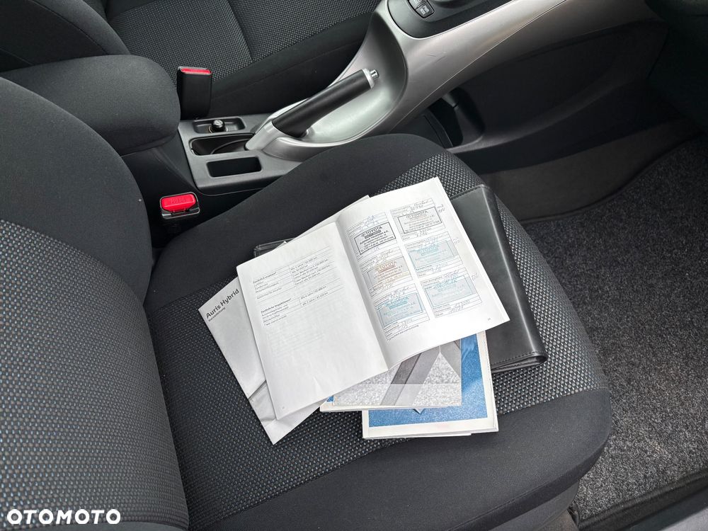 Toyota Auris 1.8 VVT-i Automatik Executive - 28