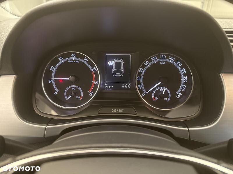 Skoda Fabia 1.0 Ambition - 15