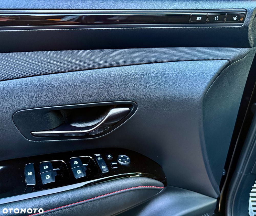 Hyundai Tucson 1.6 T-GDi HEV N-Line 2WD - 36