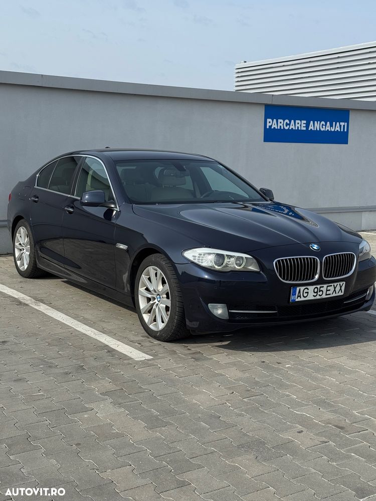 BMW Seria 5 525d xDrive - 2