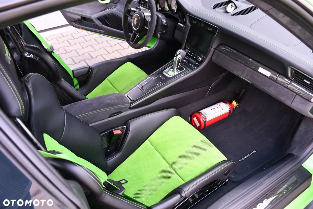 Porsche 911 GT3 RS - 6