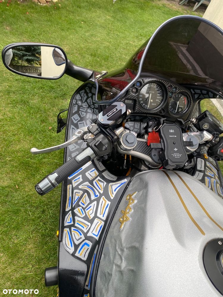 Honda CBR - 10