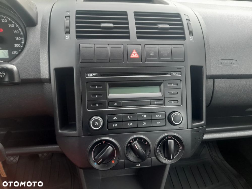 Volkswagen Polo 1.2 Entry - 14