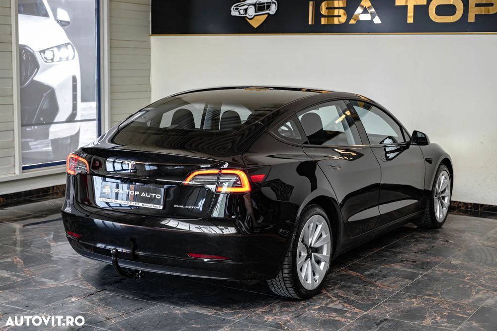 Tesla Model 3 Langstreckenbatterie Allradantrieb Dual Motor - 23