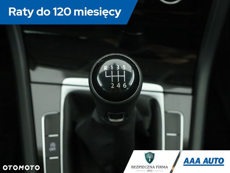 Volkswagen Golf Variant - 16