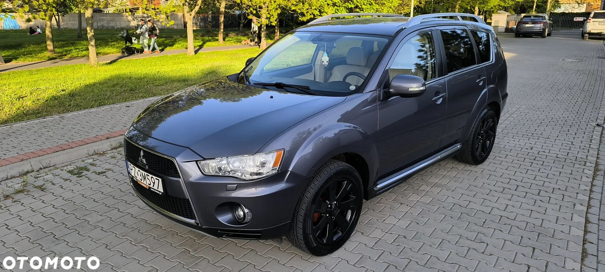 Mitsubishi Outlander 2.2 DI-D 4WD TC-SST Invite - 1