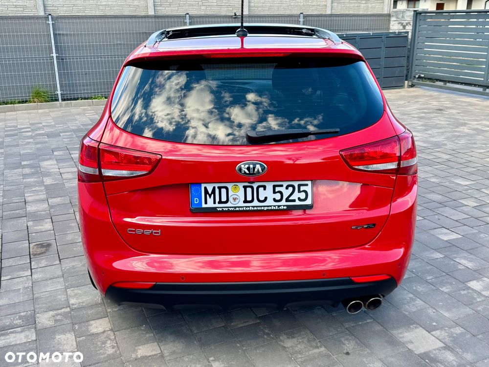 Kia Ceed 1.6 CRDi 136 ISG GT Line - 16