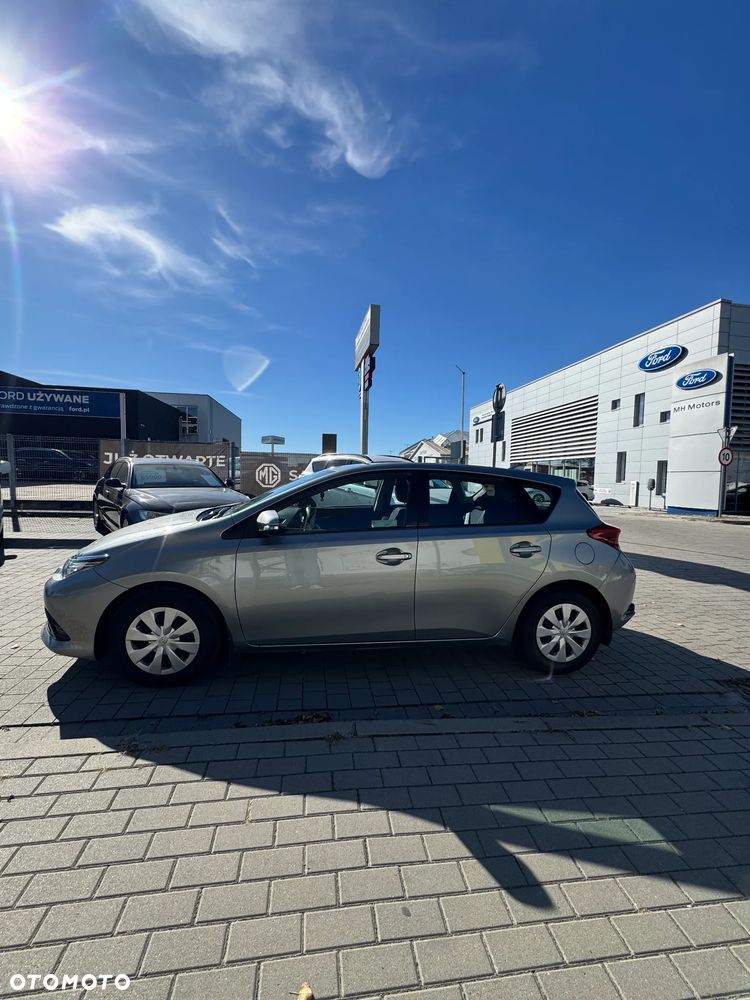 Toyota Auris 1.33 VVT-i Active - 8