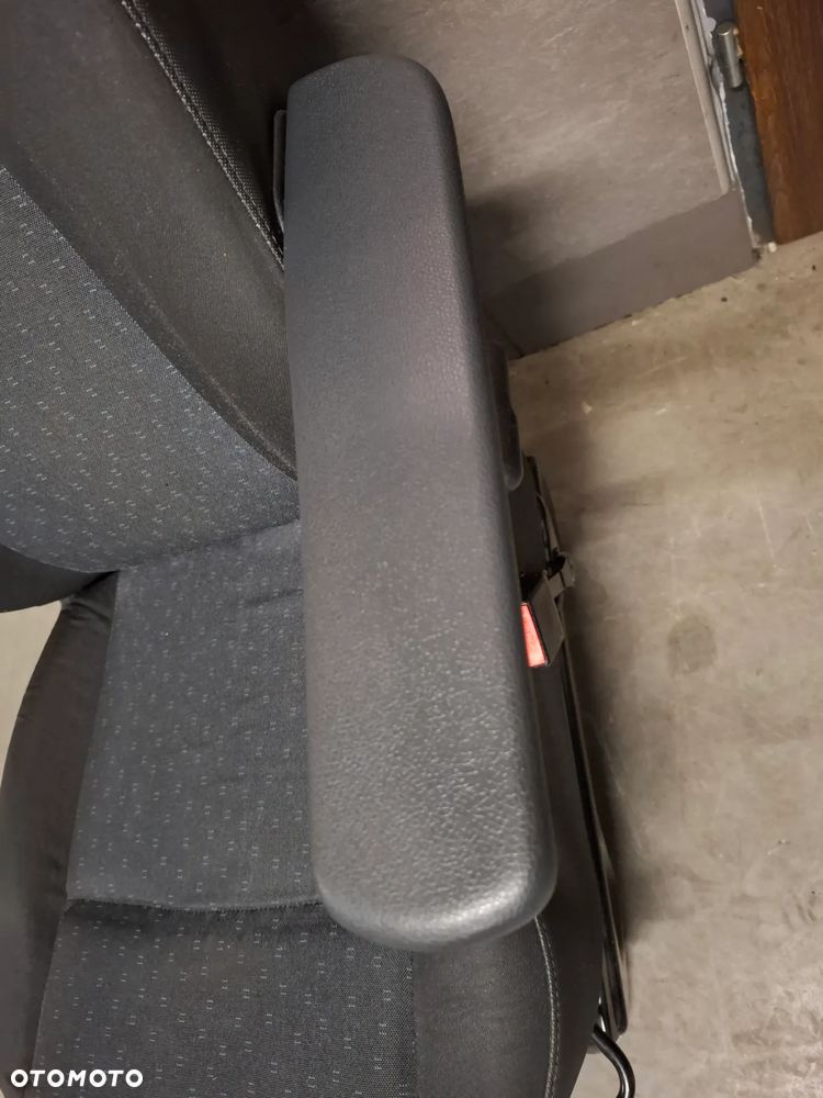 Fotel pasażera Renault Master III Movano Rok 2019 - 3