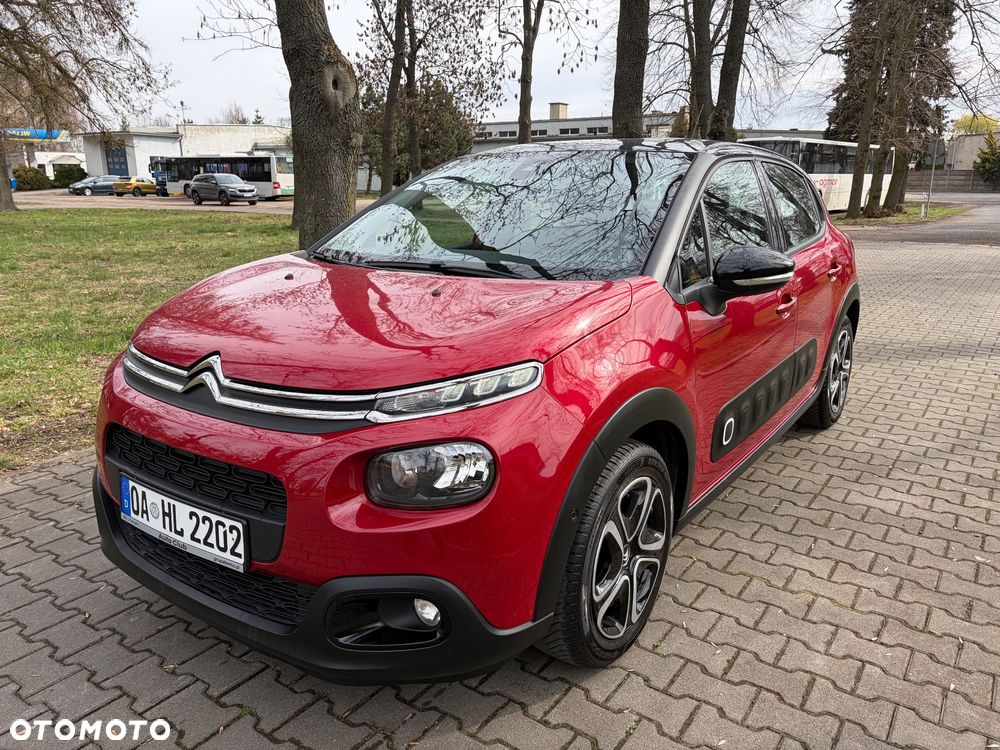 Citroën C3 Pure Tech 82 SHINE - 1