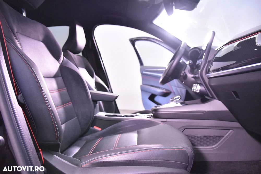 Renault Arkana E-TECH 145 R.S.LINE - 11