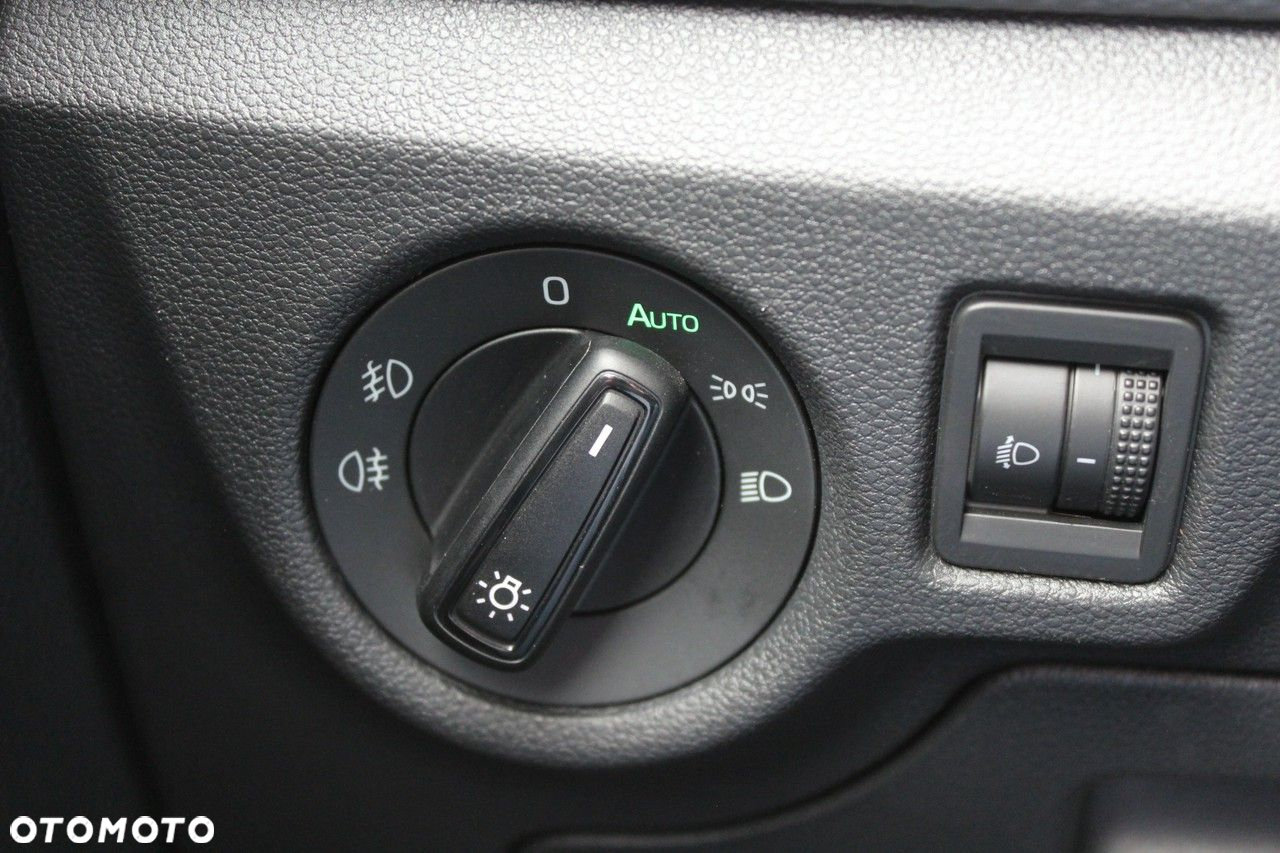 Skoda Scala 1.0 TSI Ambition - 26