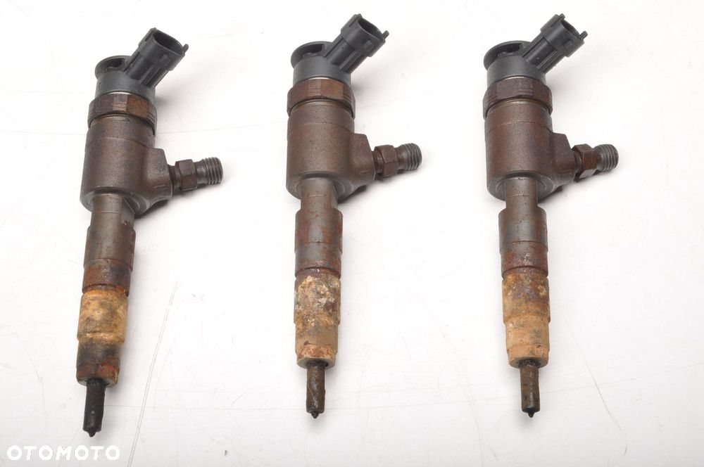 C3 II DS3 206 206+ 207 208 2008 FIESTA MK7 1.4 HDI TDCI WTRYSKI 0445110339 - 3