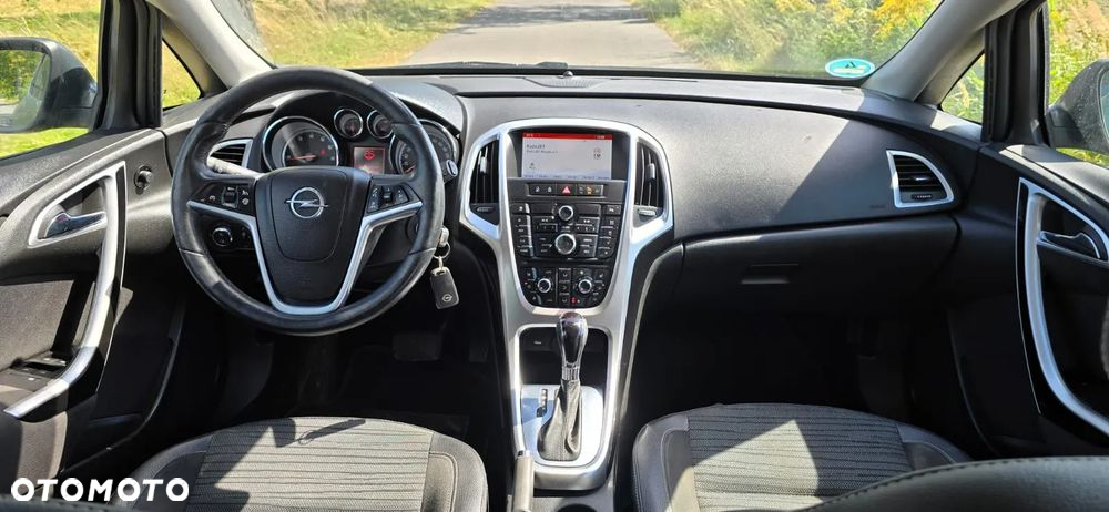 Opel Astra 1.6 SIDI Turbo Automatik Sport - 9