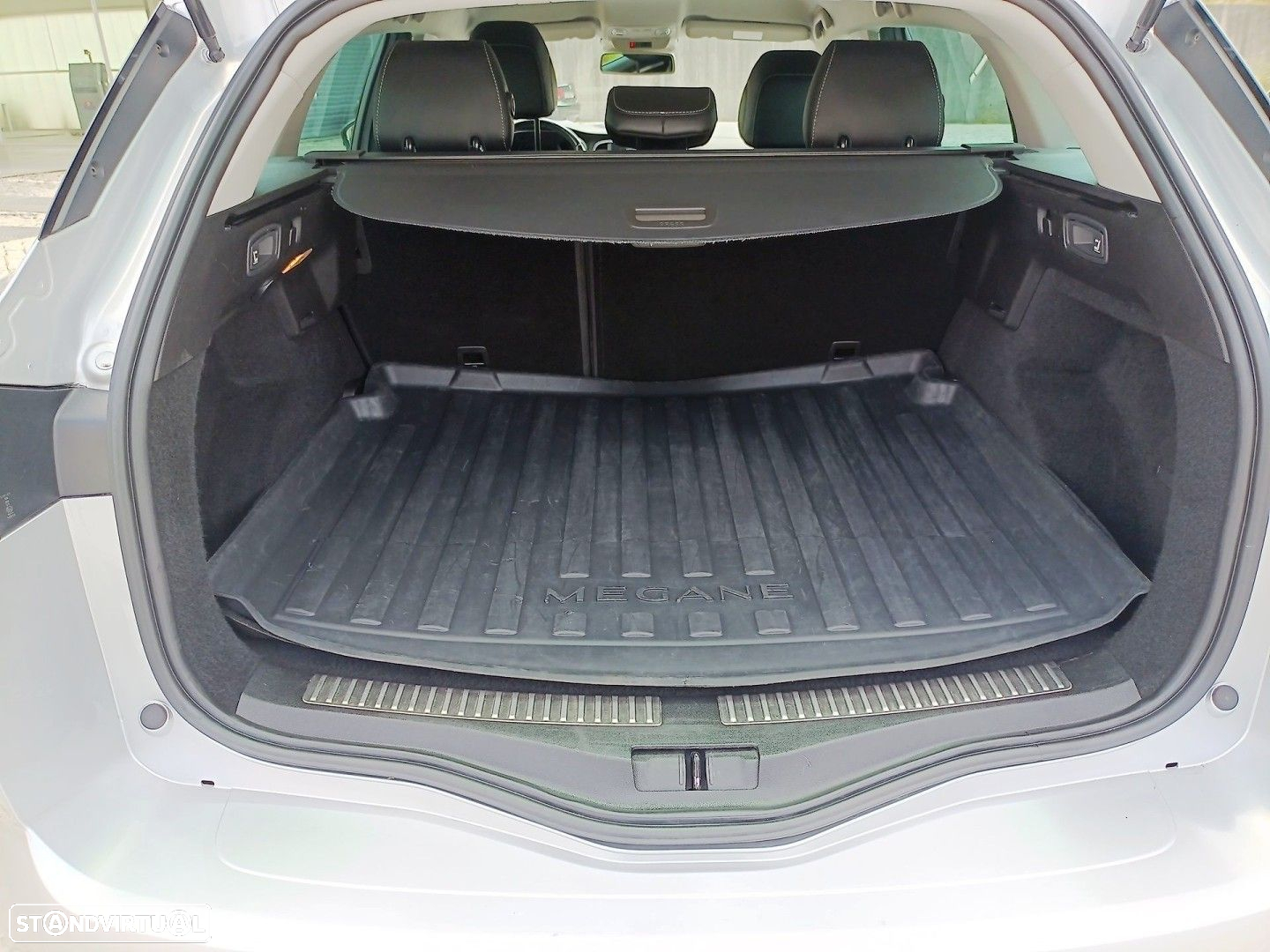 Renault Mégane Sport Tourer - 12