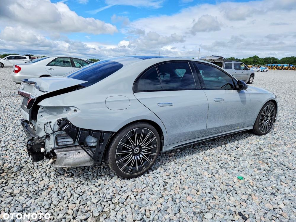 Mercedes-Benz Klasa E 350 9G-TRONIC - 4