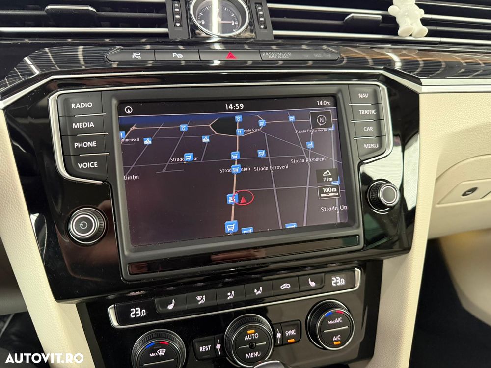 Volkswagen Passat 1.4 TSI ACT DSG Comfortline - 23