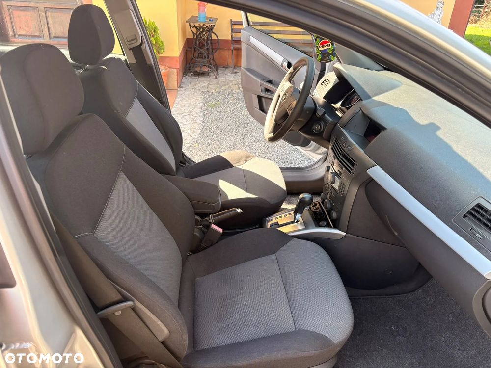 Opel Astra - 8