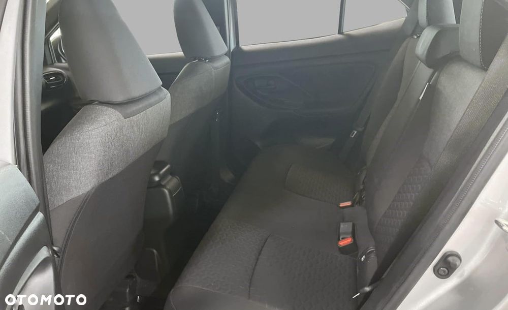 Toyota Yaris Cross Hybrid 1.5 Active - 14