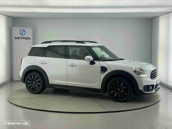 MINI Countryman One D