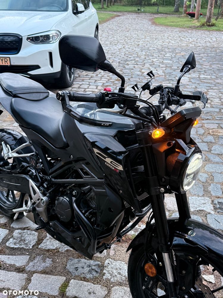 Honda CB - 3