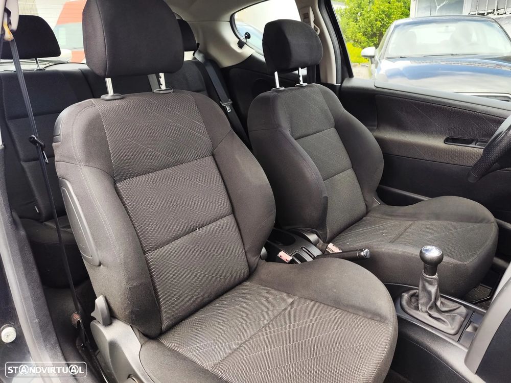Peugeot 207 1.4 16V Sport - 6