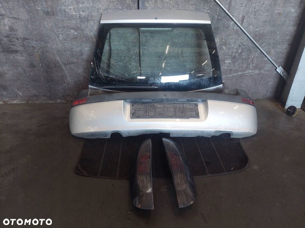 KOMPLETNY TYŁ KLAPA BAGAŻNIKA ZDERZAK TYŁ LAMPY OPEL CORSA C Z157 - 1