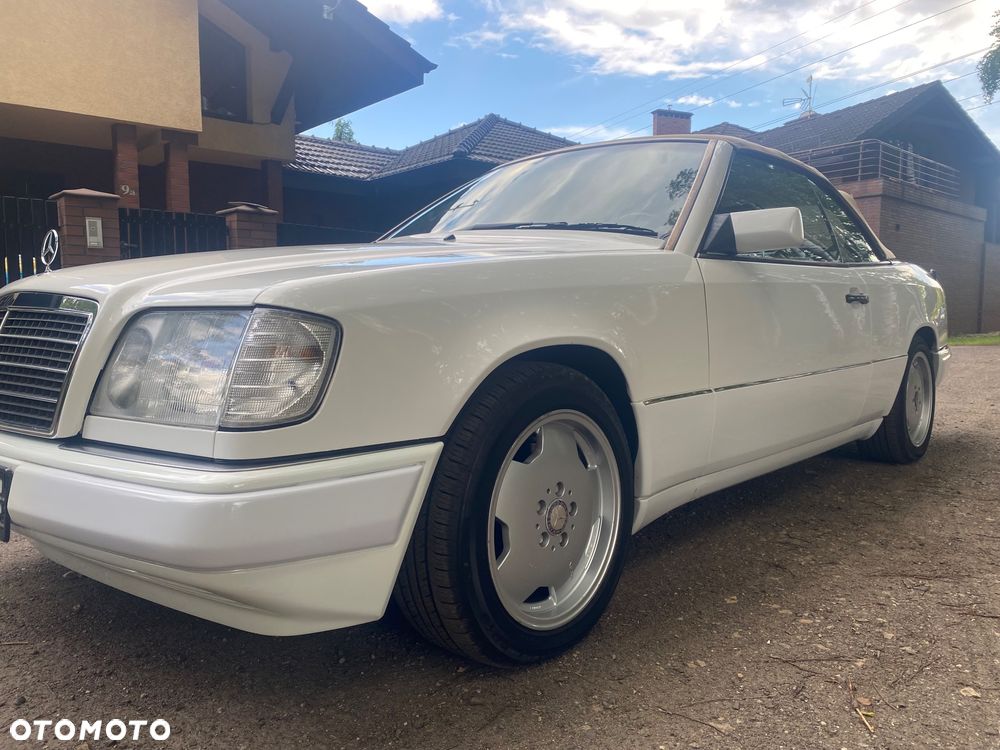 Mercedes-Benz Klasa E 320 - 7