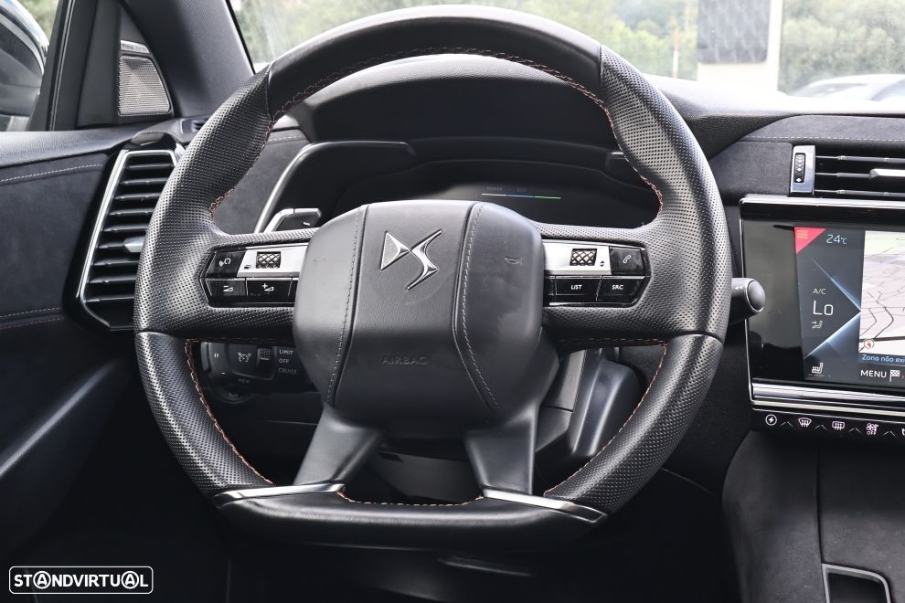 DS DS7 Crossback E-Tense Performance Line+ EAT8 - 11