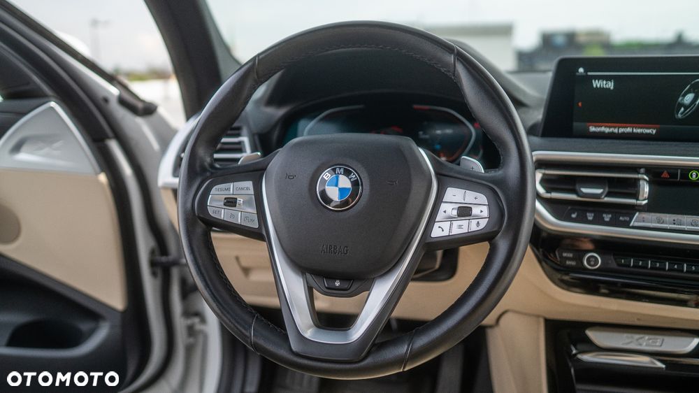 BMW X3 xDrive30i Luxury Line - 15
