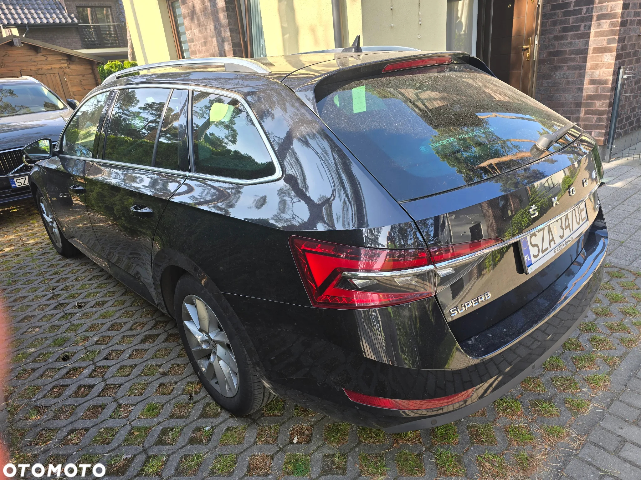 Skoda Superb 2.0 TDI SCR 4x4 Ambition DSG - 2