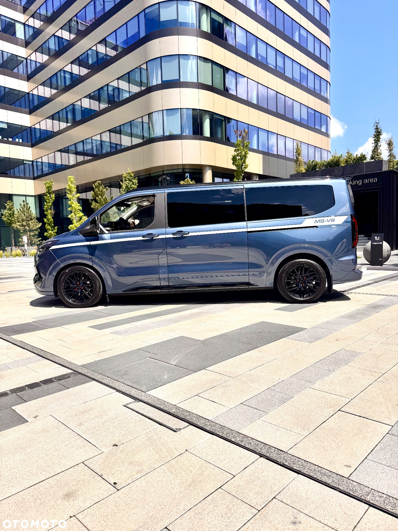 Ford Tourneo Custom 2.0 EcoBlue 320 AWD L2 Active - 2