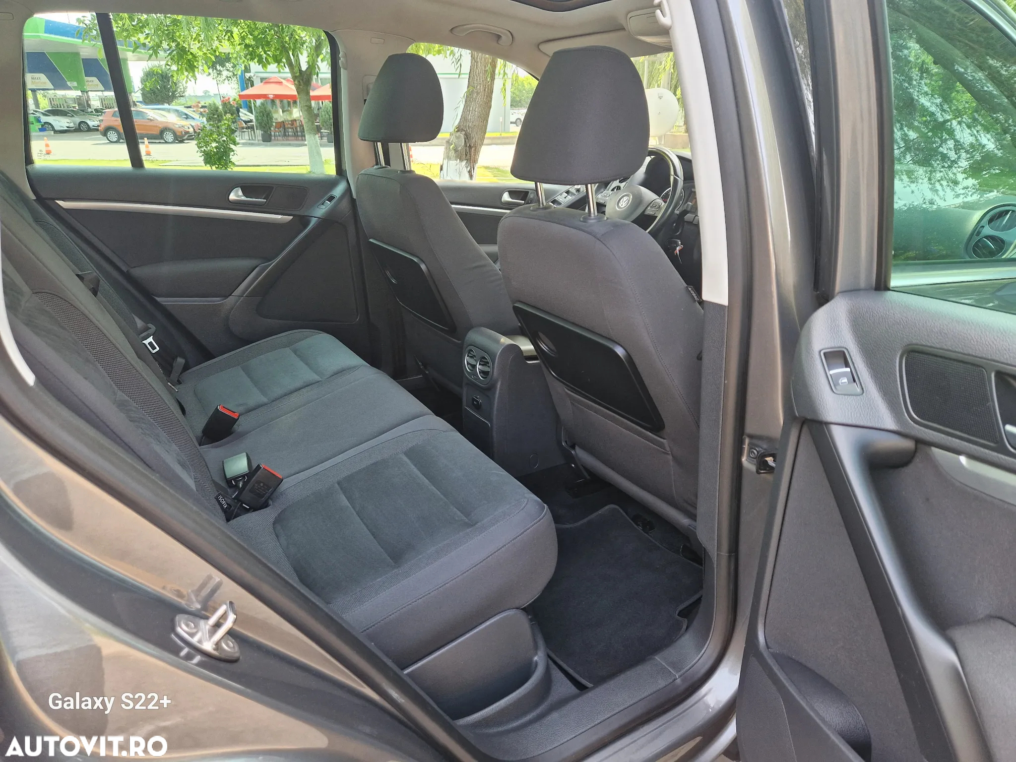 Volkswagen Tiguan 2.0 TDI DPF BlueMotion Technology Lounge Sport & Style - 8