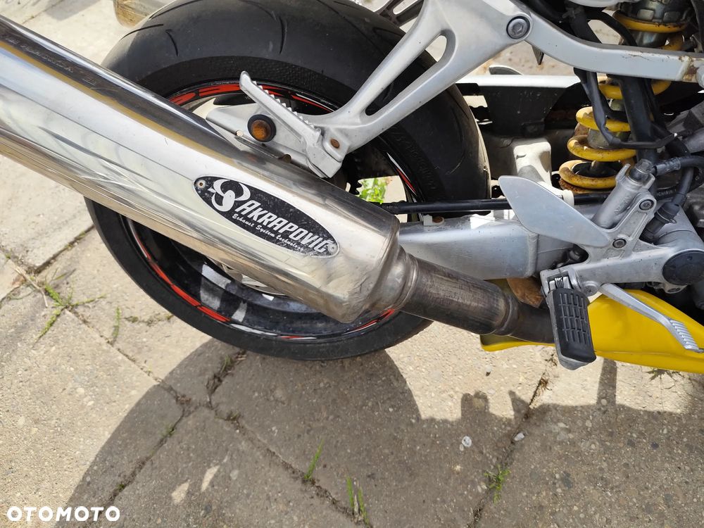 Honda VTR - 11