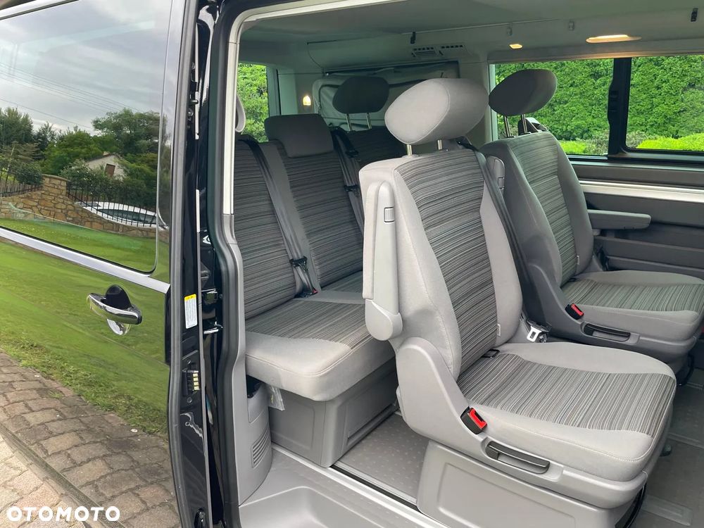 Volkswagen Multivan - 10