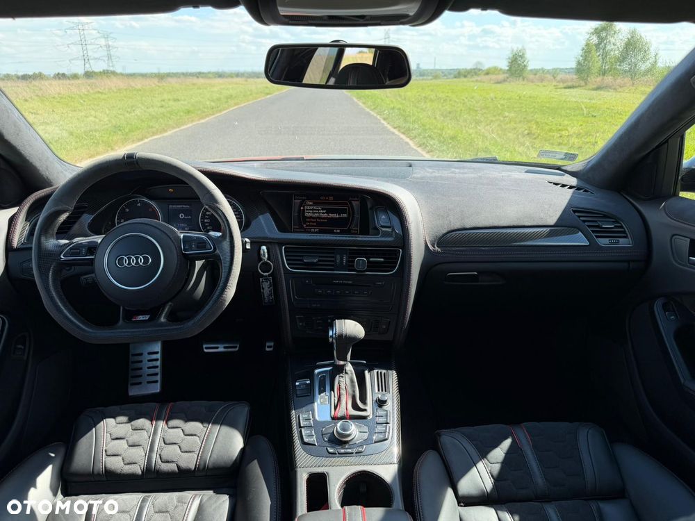 Audi S4 Avant - 11