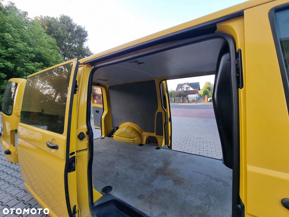 Volkswagen T5 - 24