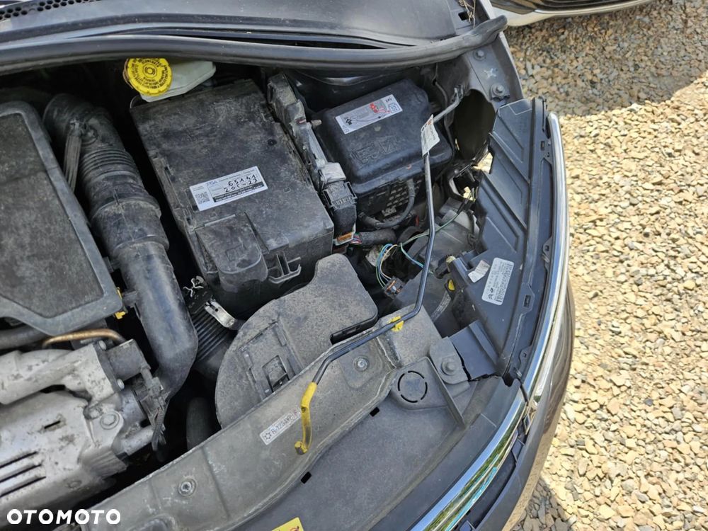 Citroën C3 1.2 PureTech GPF Shine S&S EAT6 - 20