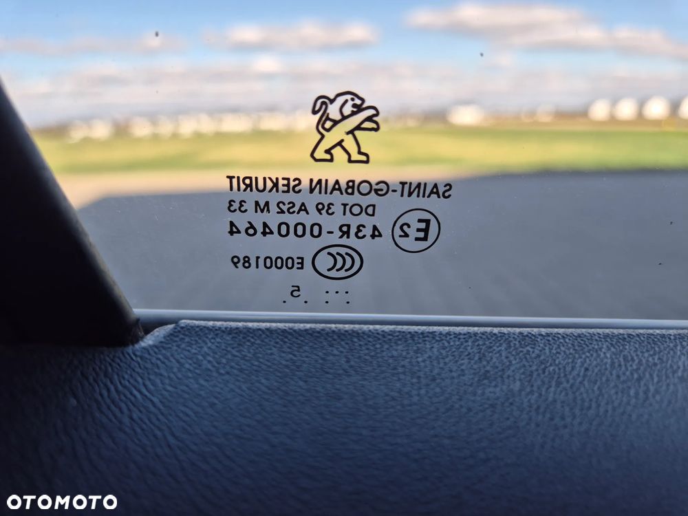 Peugeot 208 1.2 PureTech Active - 5