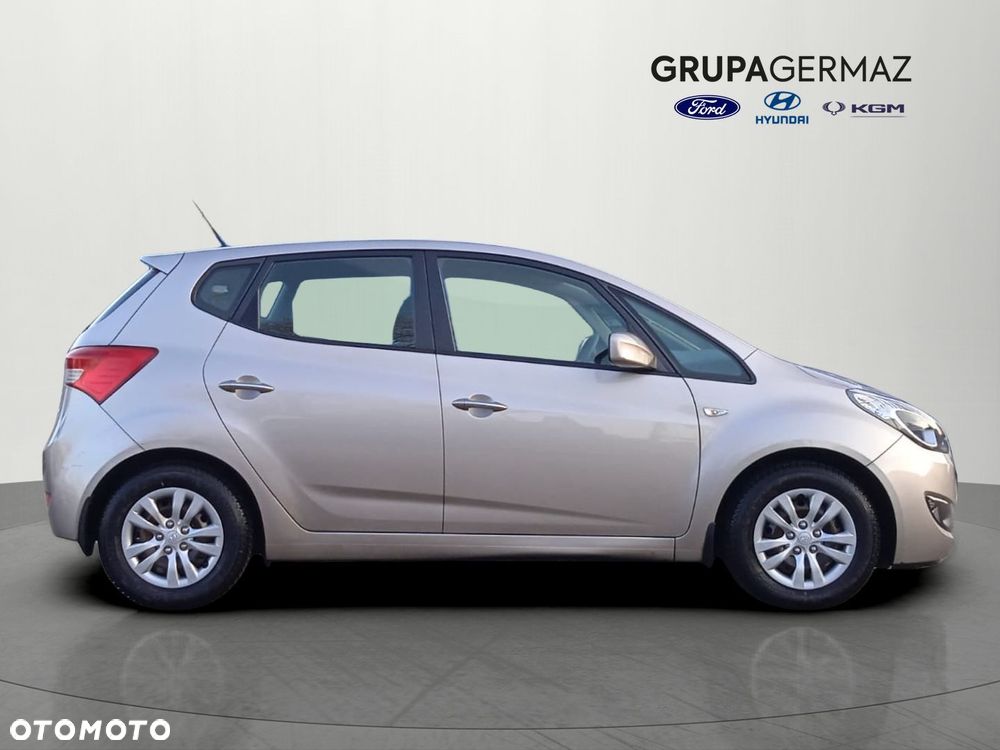 Hyundai ix20 1.6 BlueDrive Classic + - 6