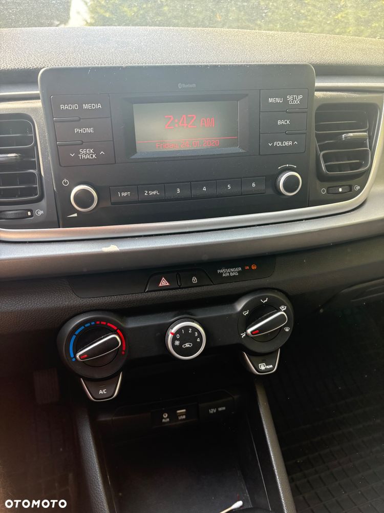 Kia Rio 1.2 M - 7