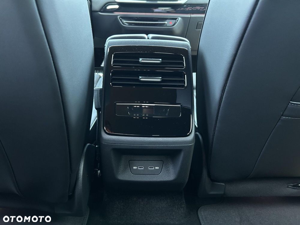 Volkswagen ID.7 77kWh Pro Plus - 32