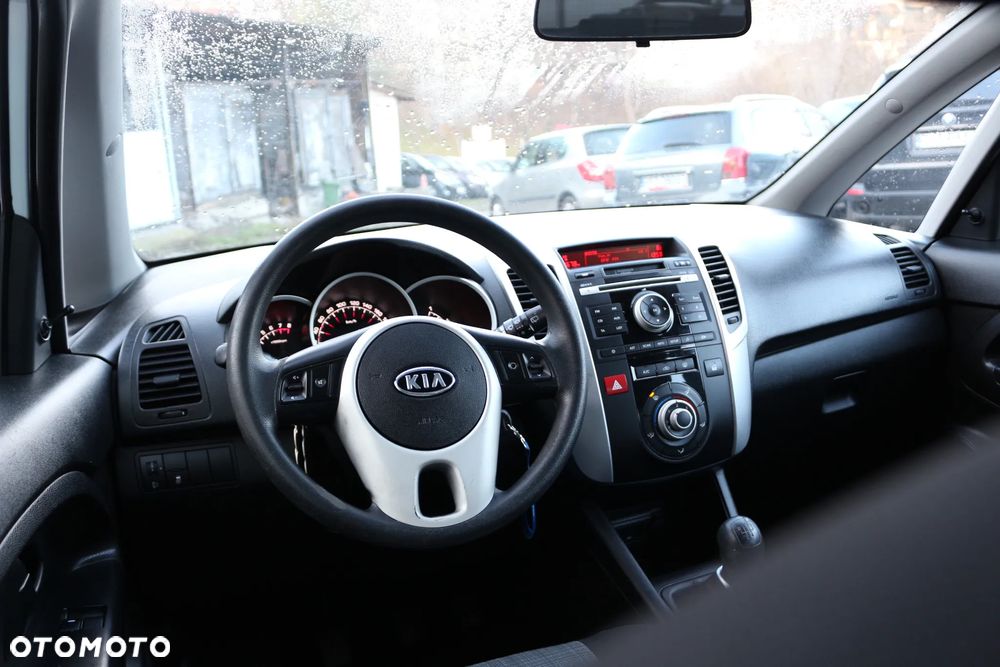 Kia Venga 1.4 CVVT Spirit - 8