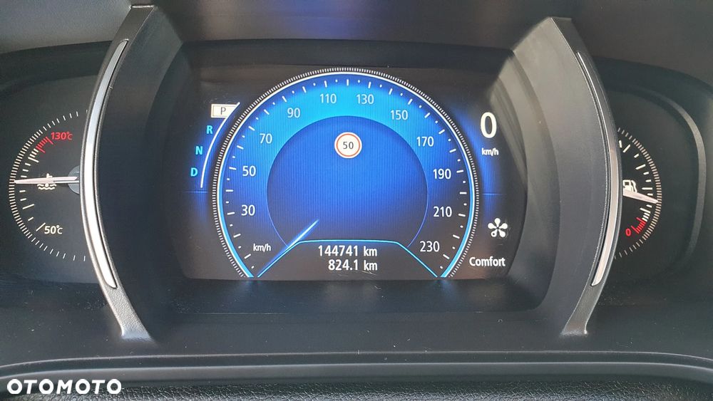 Renault Megane ENERGY TCe 130 EDC BOSE EDITION - 26
