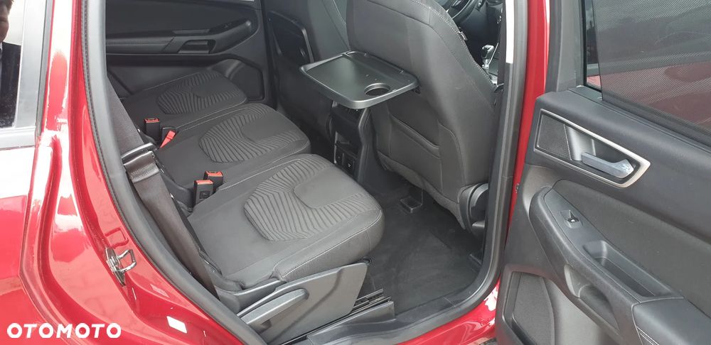 Ford S-Max - 12