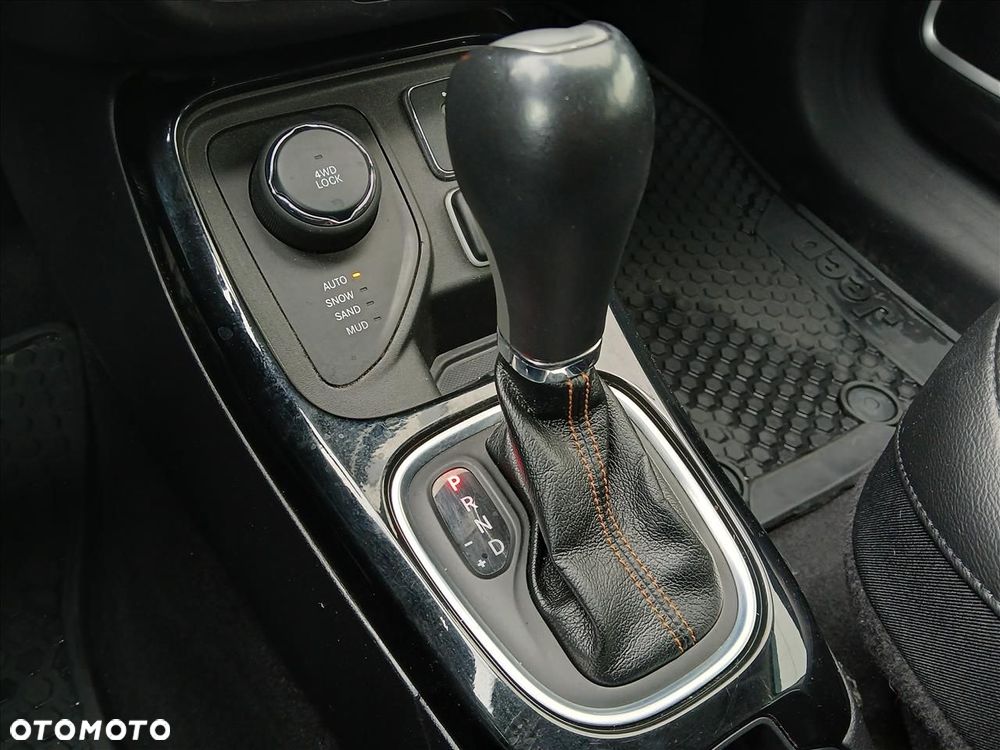 Jeep Compass 1.4 TMair Limited 4WD S&S - 17