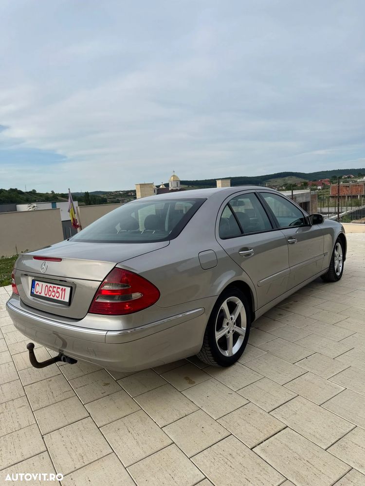 Mercedes-Benz E 200 CDI Automatik Elegance - 8